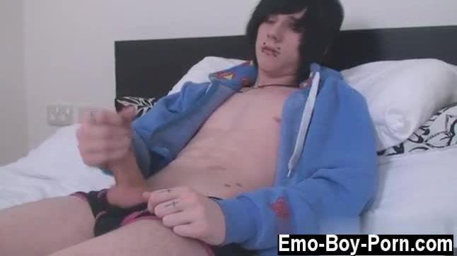 Gay emo porn pissing long time model josh osborne gives us an