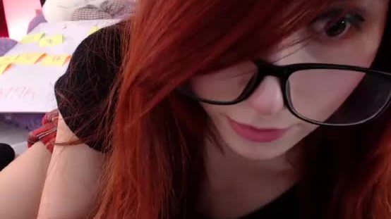 Red head chick 18yr old camgirl