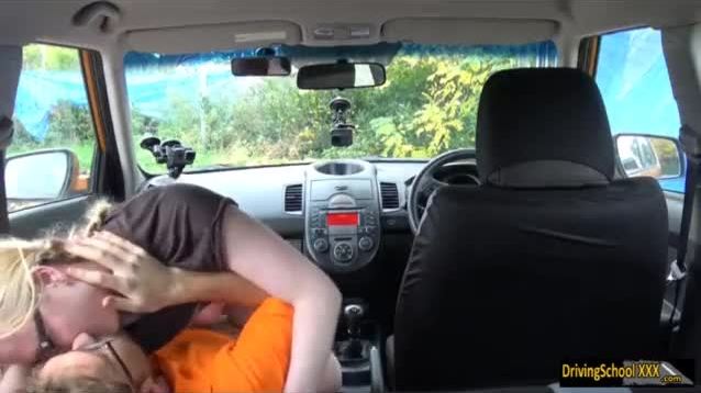 Pretty teen satin spank boned in the car
